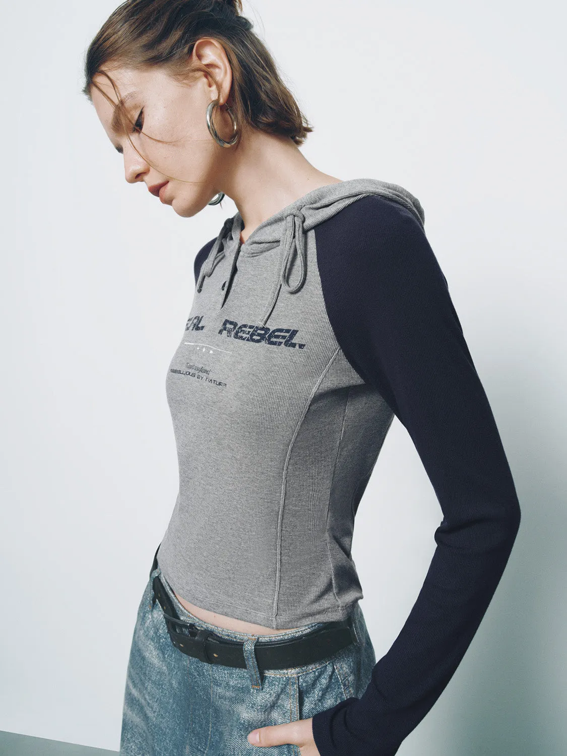 Printed Hooded Skinny T-Shirt sold by Urban Revivo product image thumbnail 3