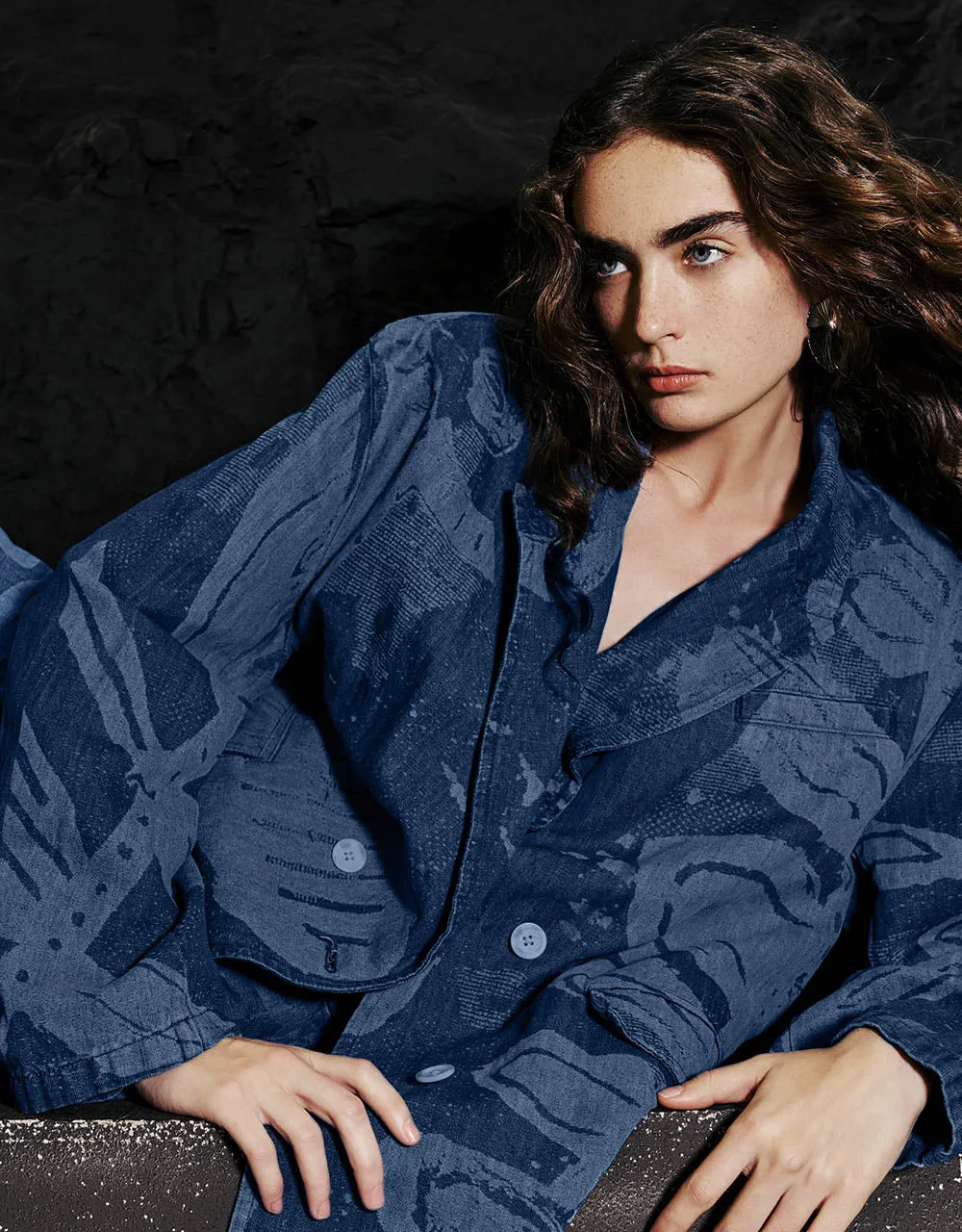 Peak Lapel Denim Blazer Jacket sold by Urban Revivo product image thumbnail 3