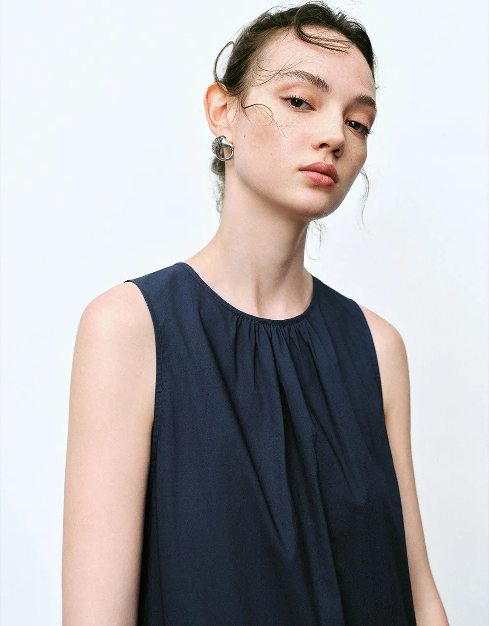 Sleeveless Crew Neck A-Line Dress sold by Urban Revivo product image thumbnail 4