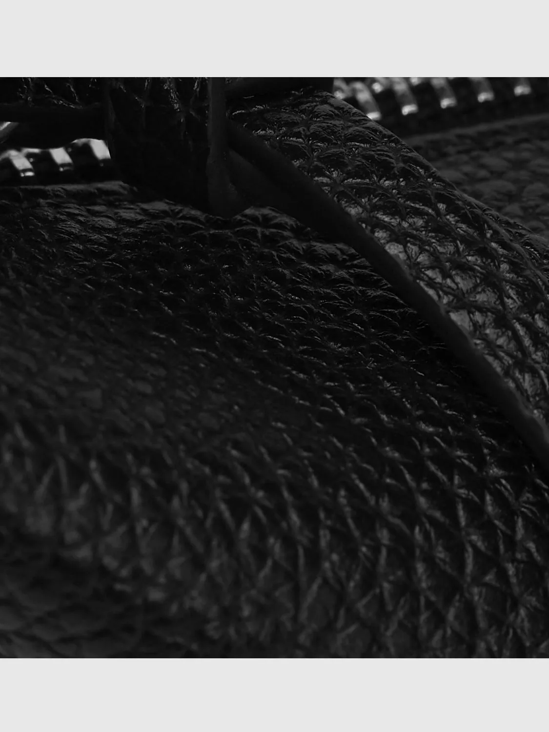 Triangle Vegan Leather Crossbody Bag sold by Urban Revivo product image thumbnail 5