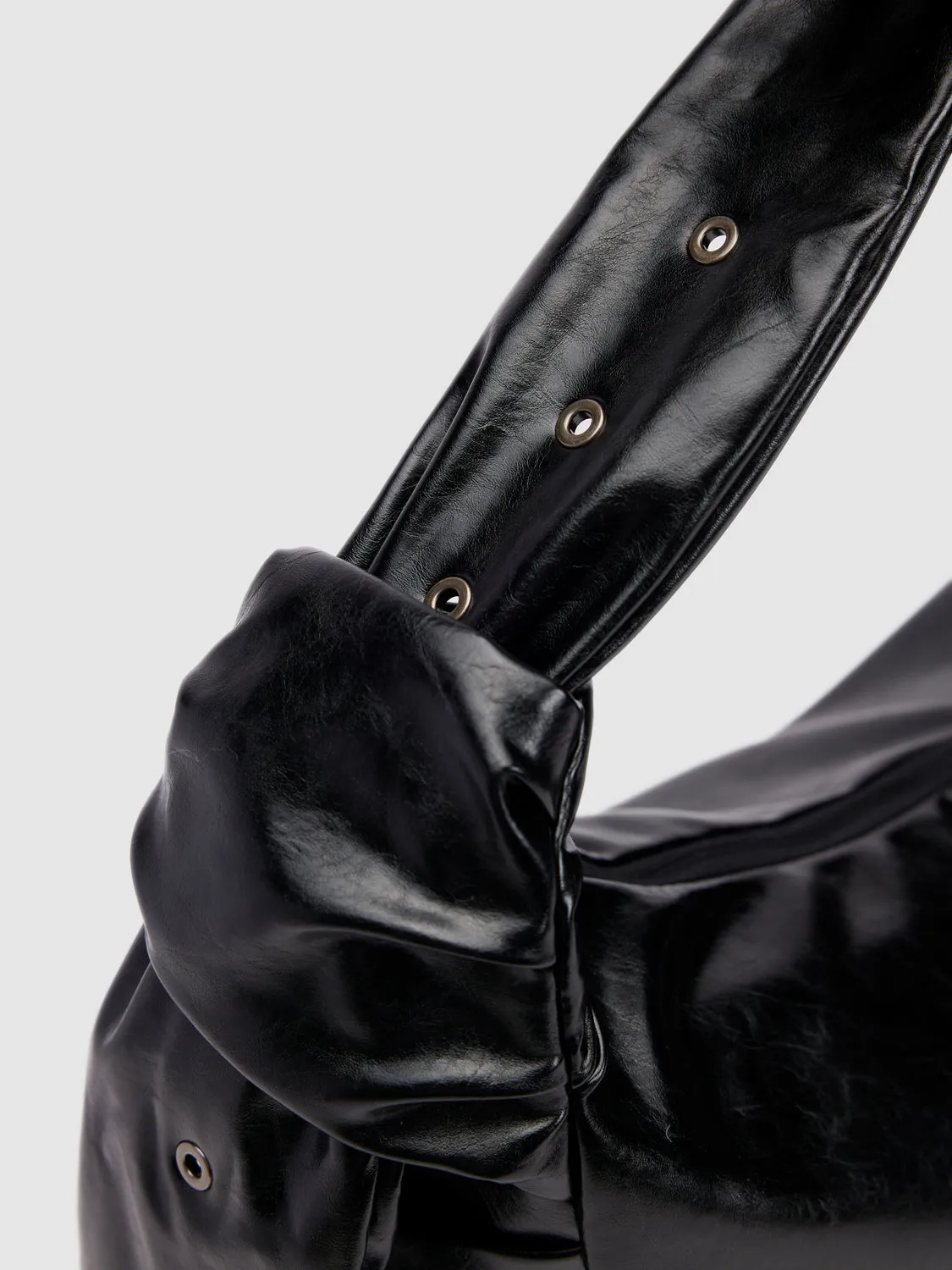 Vegan Leather Shoulder Bag sold by Urban Revivo product image thumbnail 5