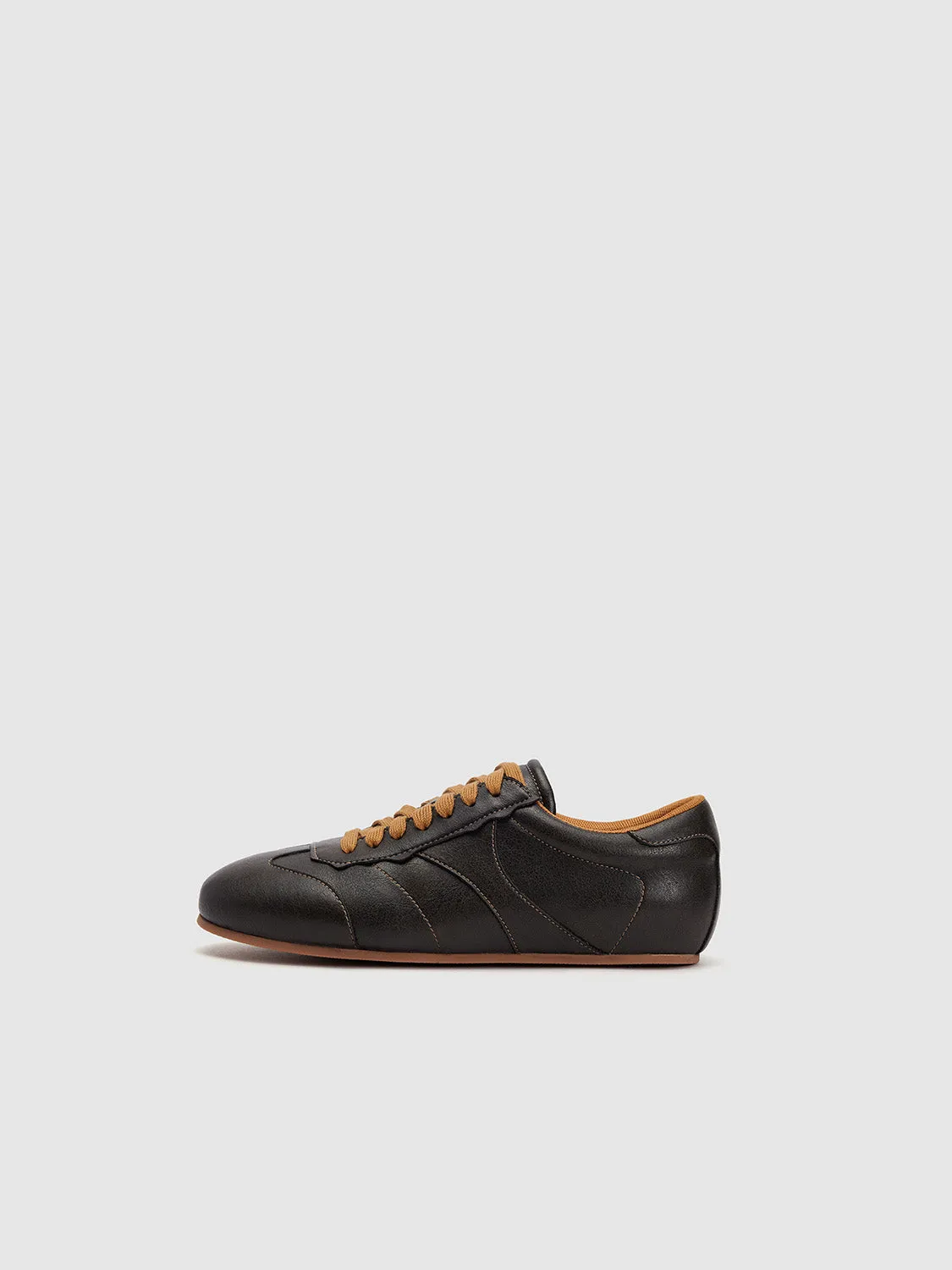 Round Toe Sneakers sold by Urban Revivo product image thumbnail 2