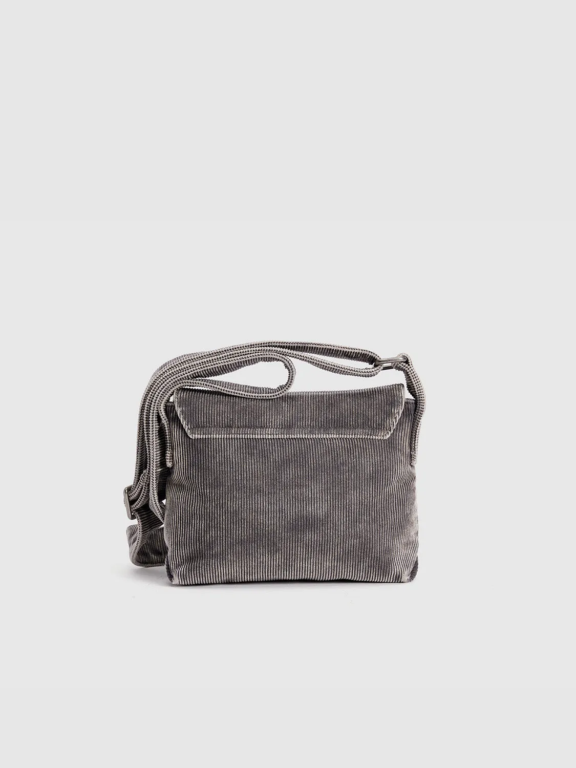Textured Crossbody Bag sold by Urban Revivo product image thumbnail 4