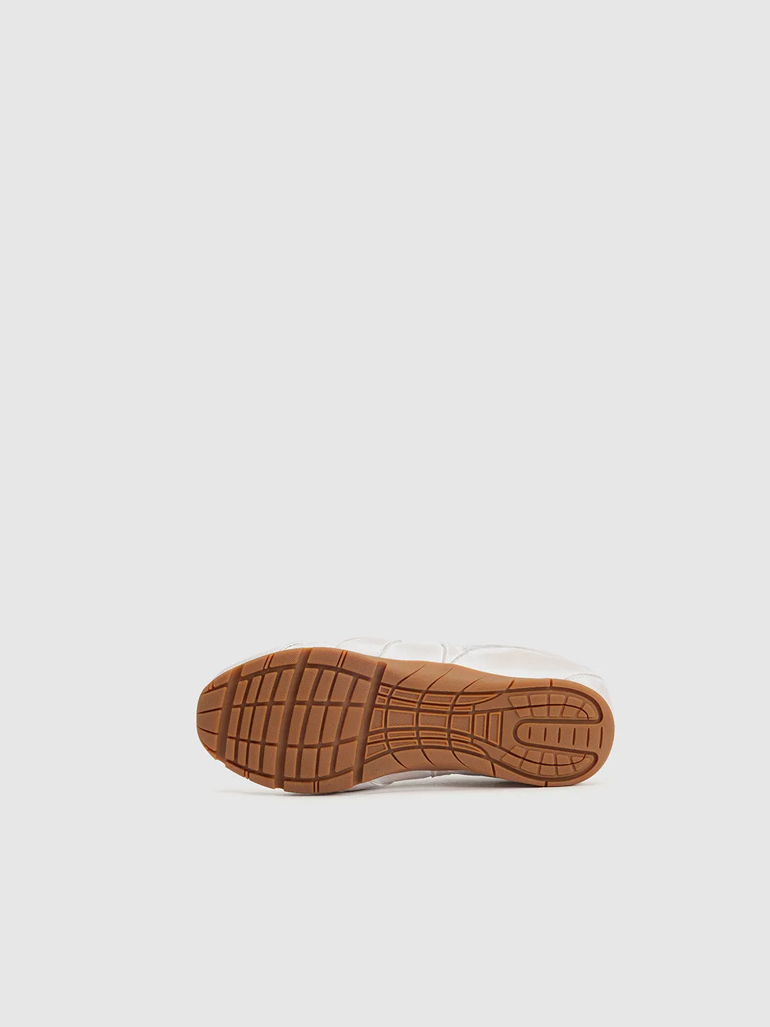 Retro Round Toe Sneakers sold by Urban Revivo product image thumbnail 4