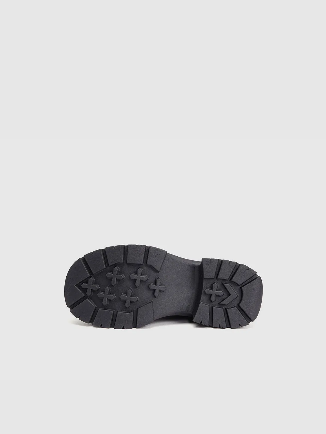 Distressed Round Toe Booties sold by Urban Revivo product image thumbnail 4