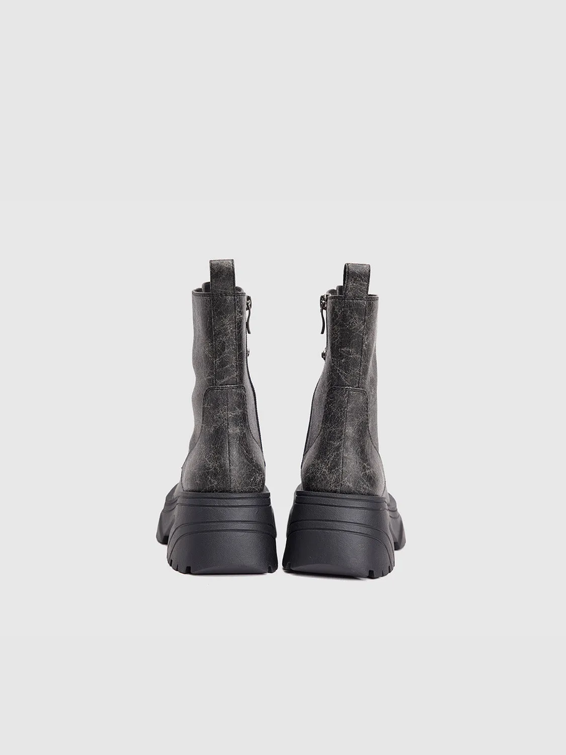 Distressed Round Toe Booties sold by Urban Revivo product image thumbnail 3