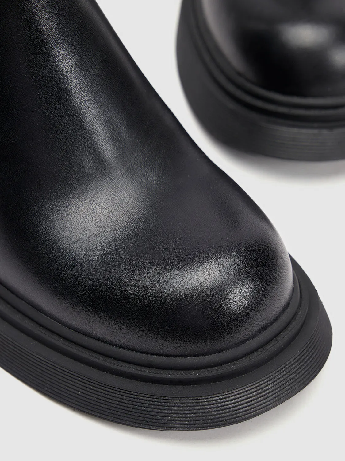 Vegan Leather Round Toe Booties sold by Urban Revivo product image thumbnail 5