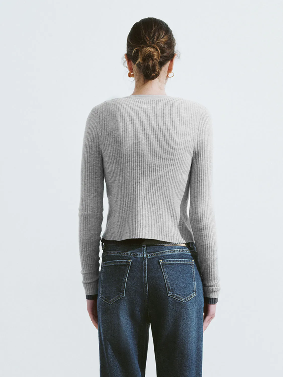 Crew Neck Skinny Knitted Cardigan sold by Urban Revivo product image thumbnail 3