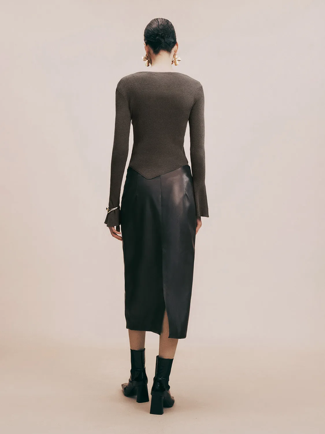 One Shouler Skinny Knitted T-Shirt sold by Urban Revivo product image thumbnail 4