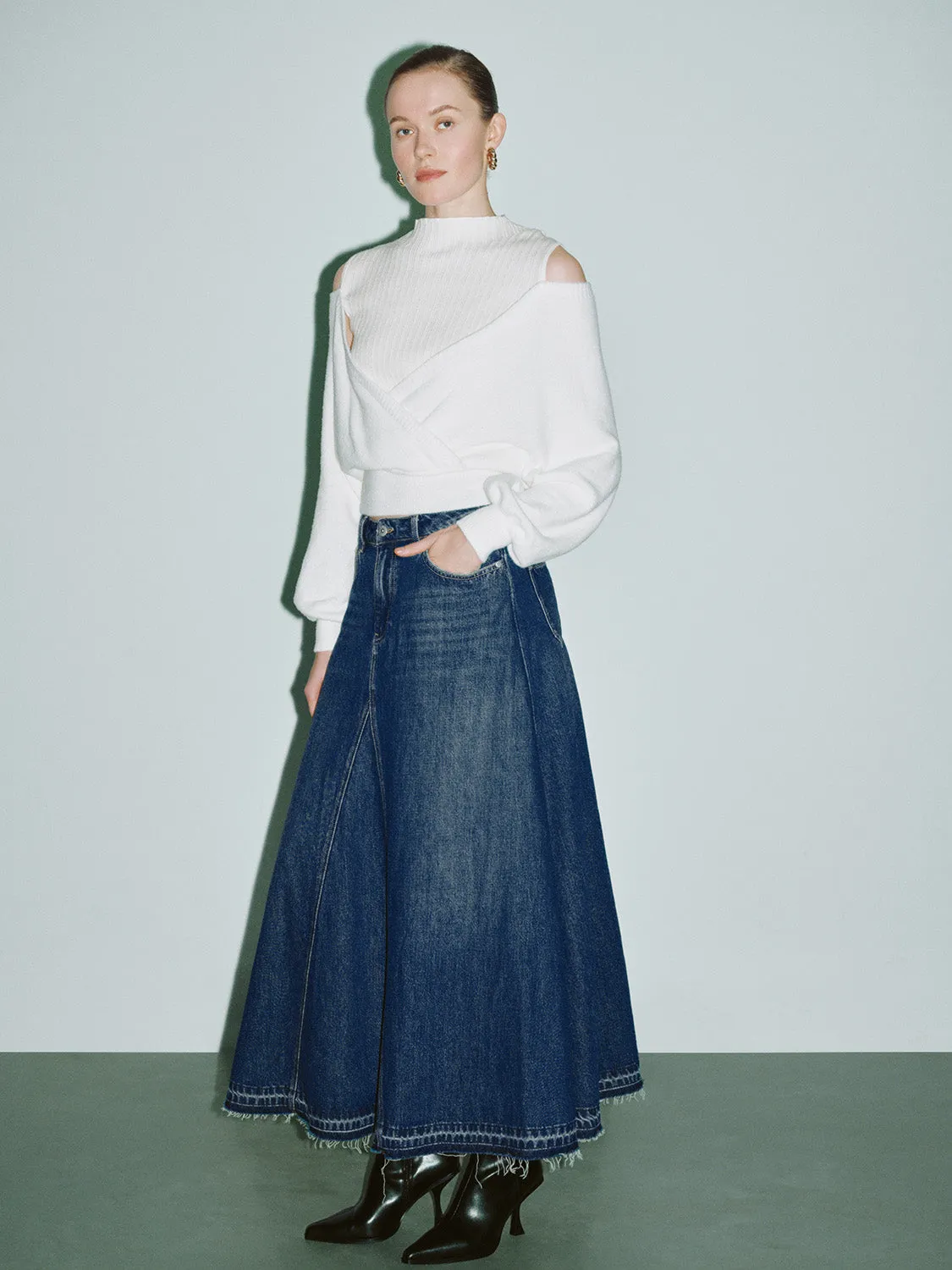 Cold Shoulder Skinny Knitted T-Shirt sold by Urban Revivo product image thumbnail 5