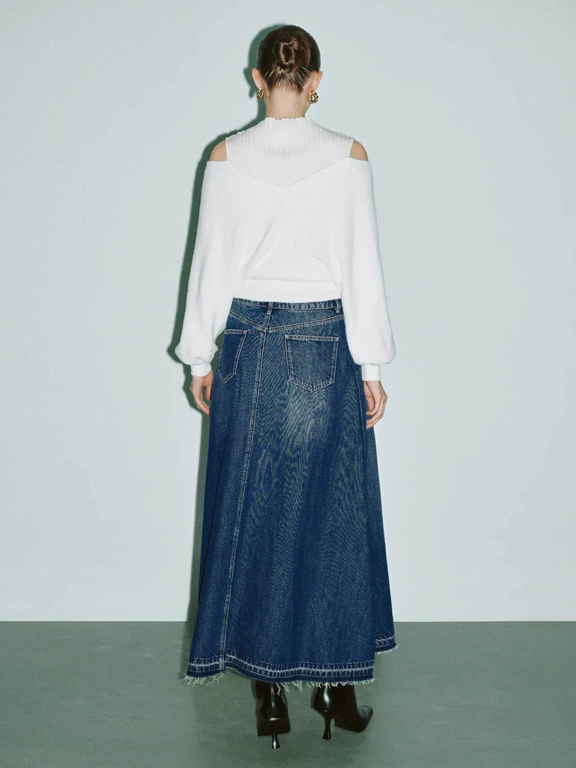 Cold Shoulder Skinny Knitted T-Shirt sold by Urban Revivo product image thumbnail 4