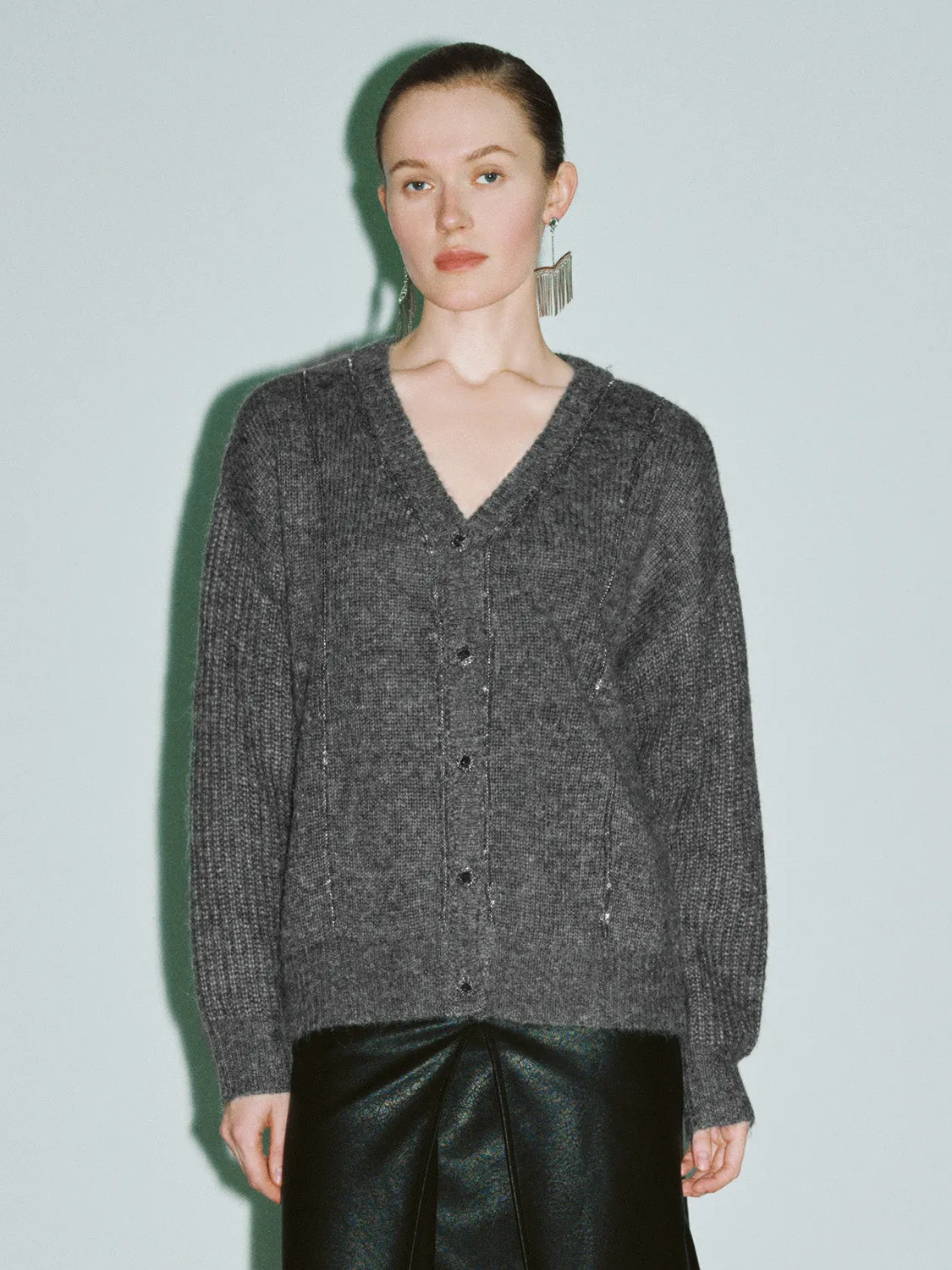 V-Neck Loose Knitted T-Shirt sold by Urban Revivo