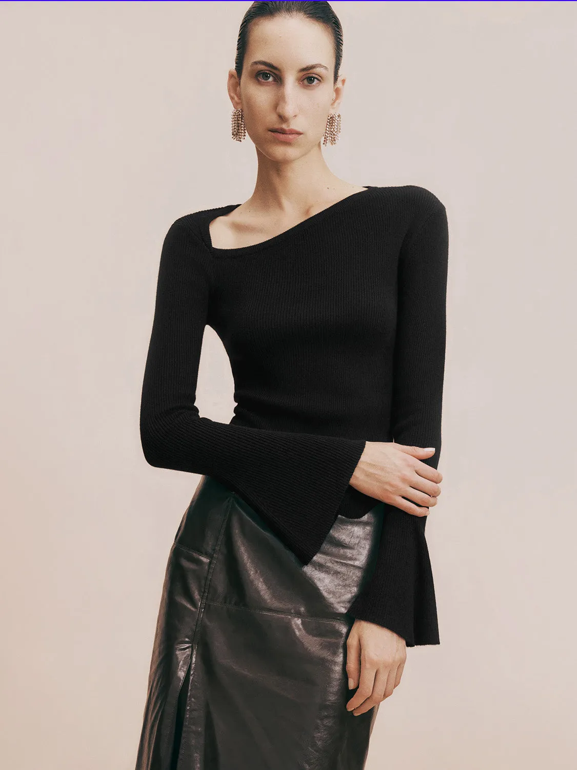 One Shouler Skinny Knitted T-Shirt sold by Urban Revivo product image thumbnail 3