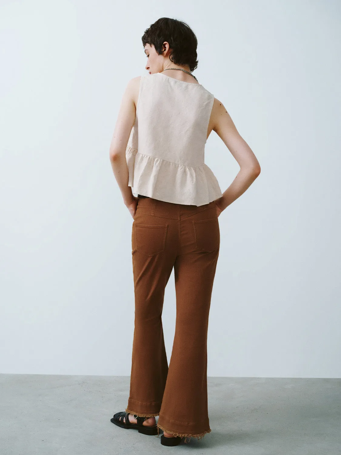 Sleeveless Tie Front V-Neck Shirt sold by Urban Revivo product image thumbnail 4