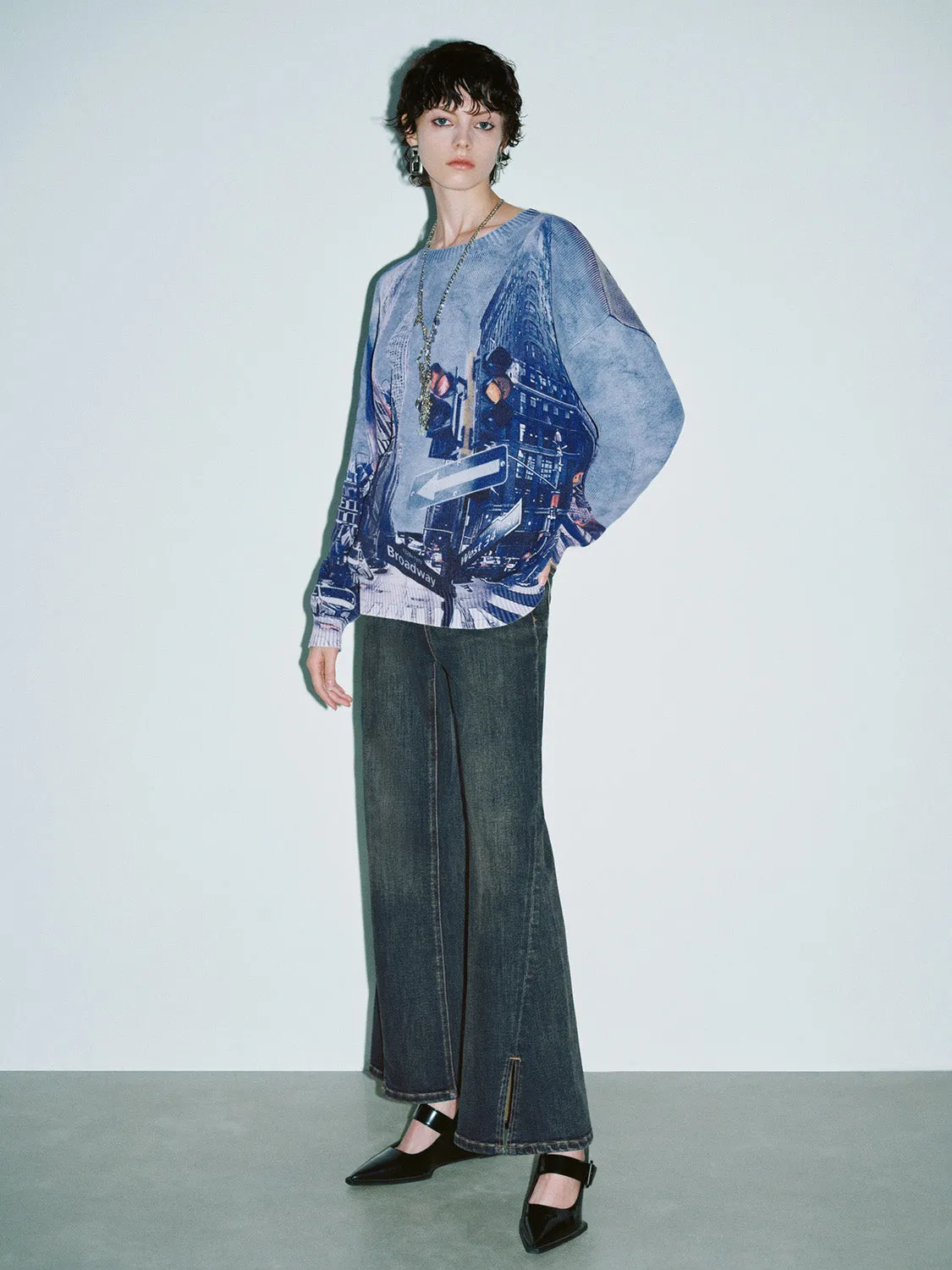 Printed Crew Neck Loose Knitted T-Shirt sold by Urban Revivo product image thumbnail 5