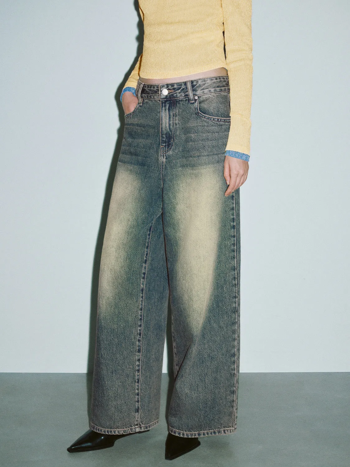 Wide-Leg Loose Jeans sold by Urban Revivo product image thumbnail 3
