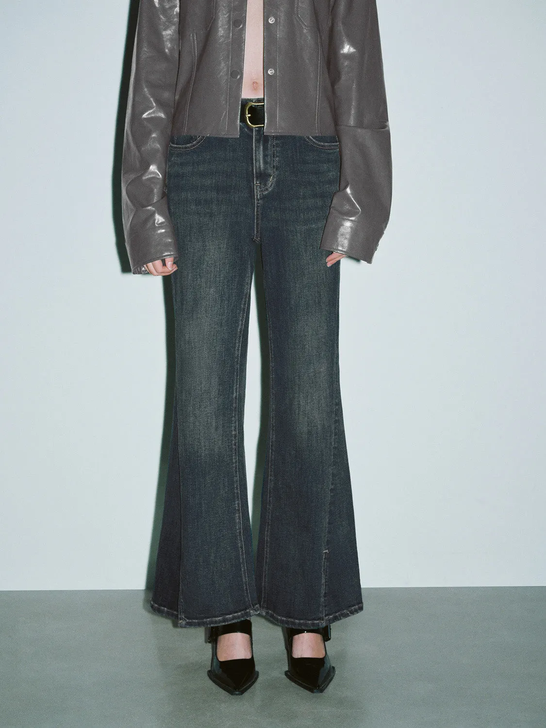 Split Hem Flare Jeans With Belt sold by Urban Revivo product image thumbnail 2