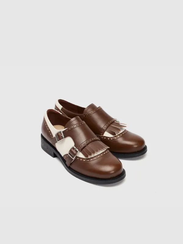 Two Toned Retro Pumps sold by Urban Revivo