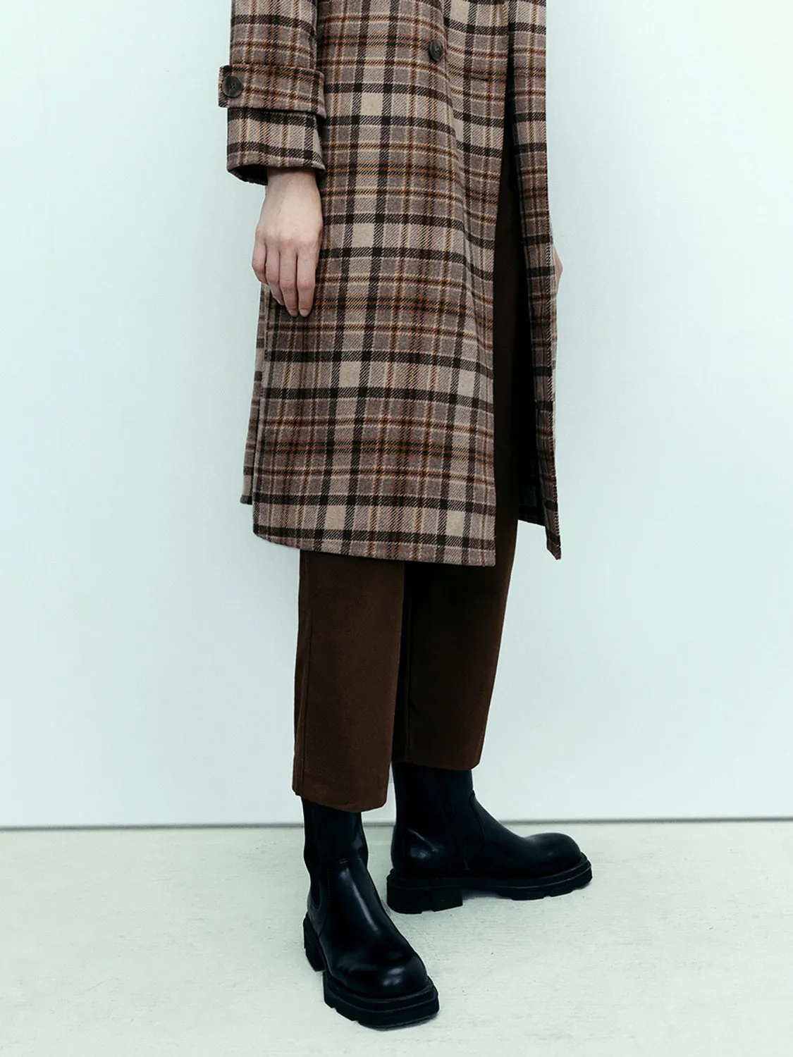 Barrel Pants sold by Urban Revivo product image thumbnail 4