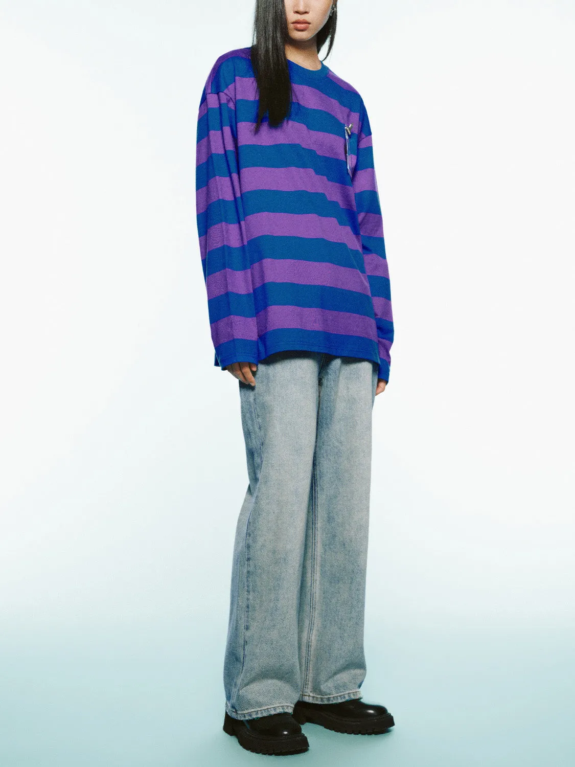 Striped Crew Neck Loose T-Shirt sold by Urban Revivo product image thumbnail 5