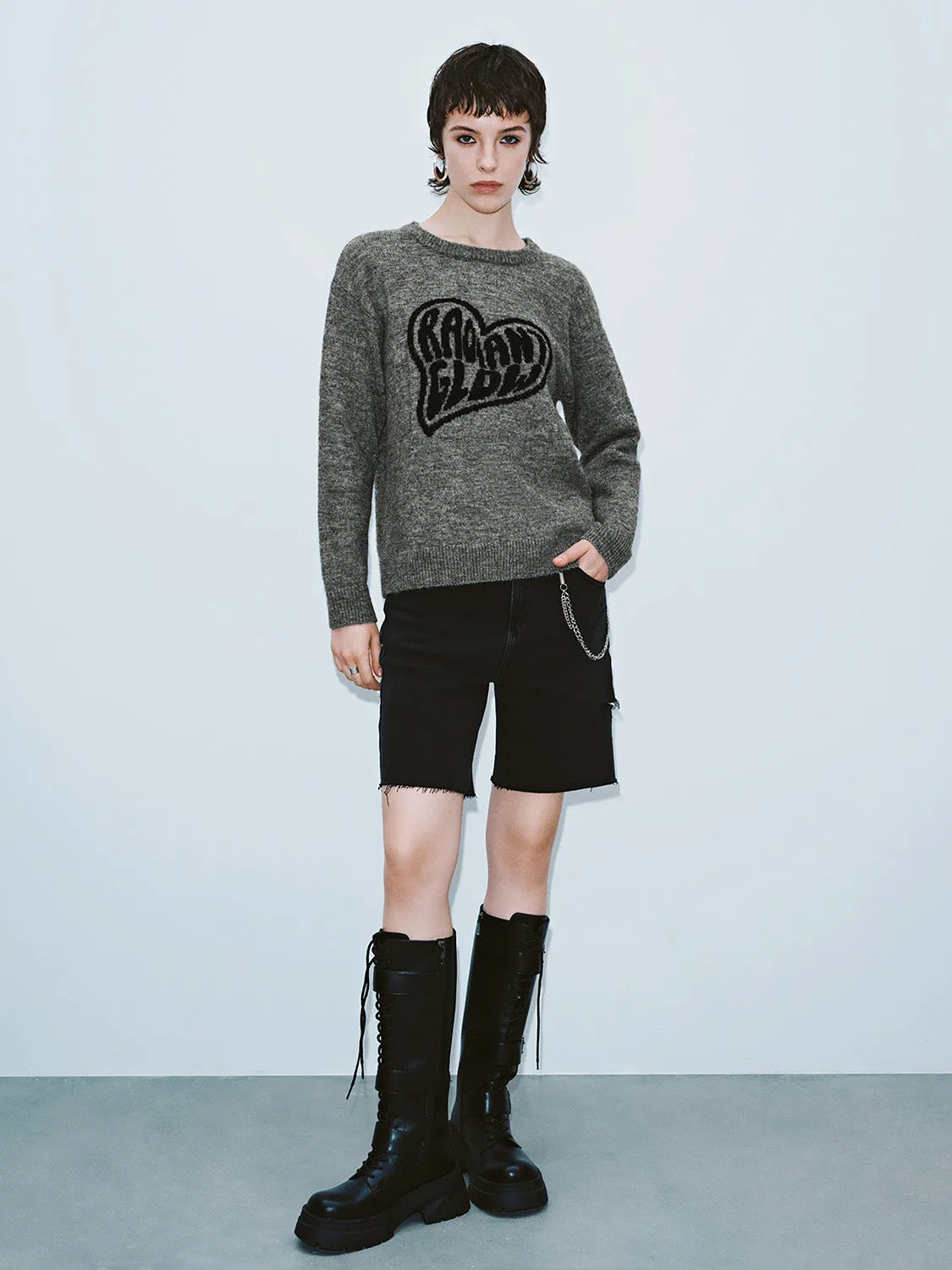 Crew Neck Loose Knitted T-Shirt sold by Urban Revivo product image thumbnail 5