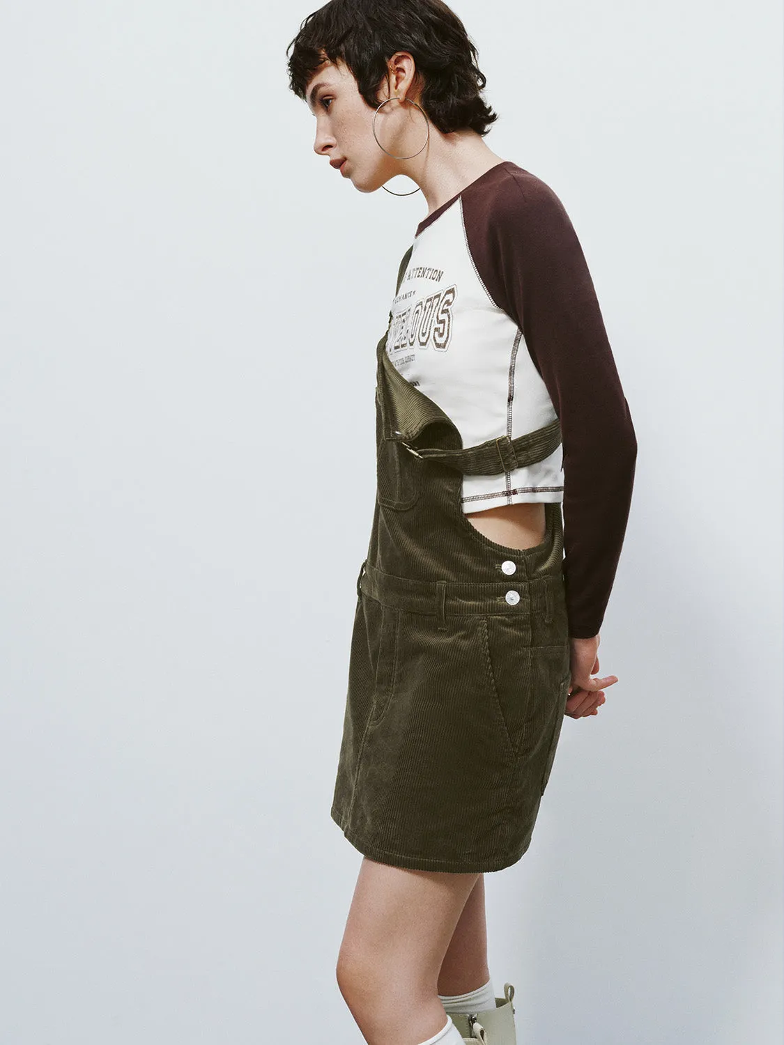 Textured Mini Pinafore Dress sold by Urban Revivo product image thumbnail 3
