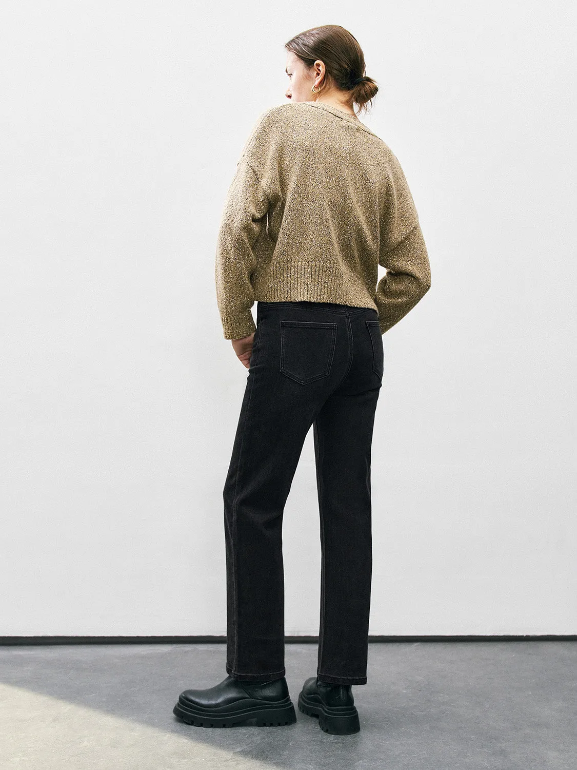 Straight Jeans sold by Urban Revivo product image thumbnail 4