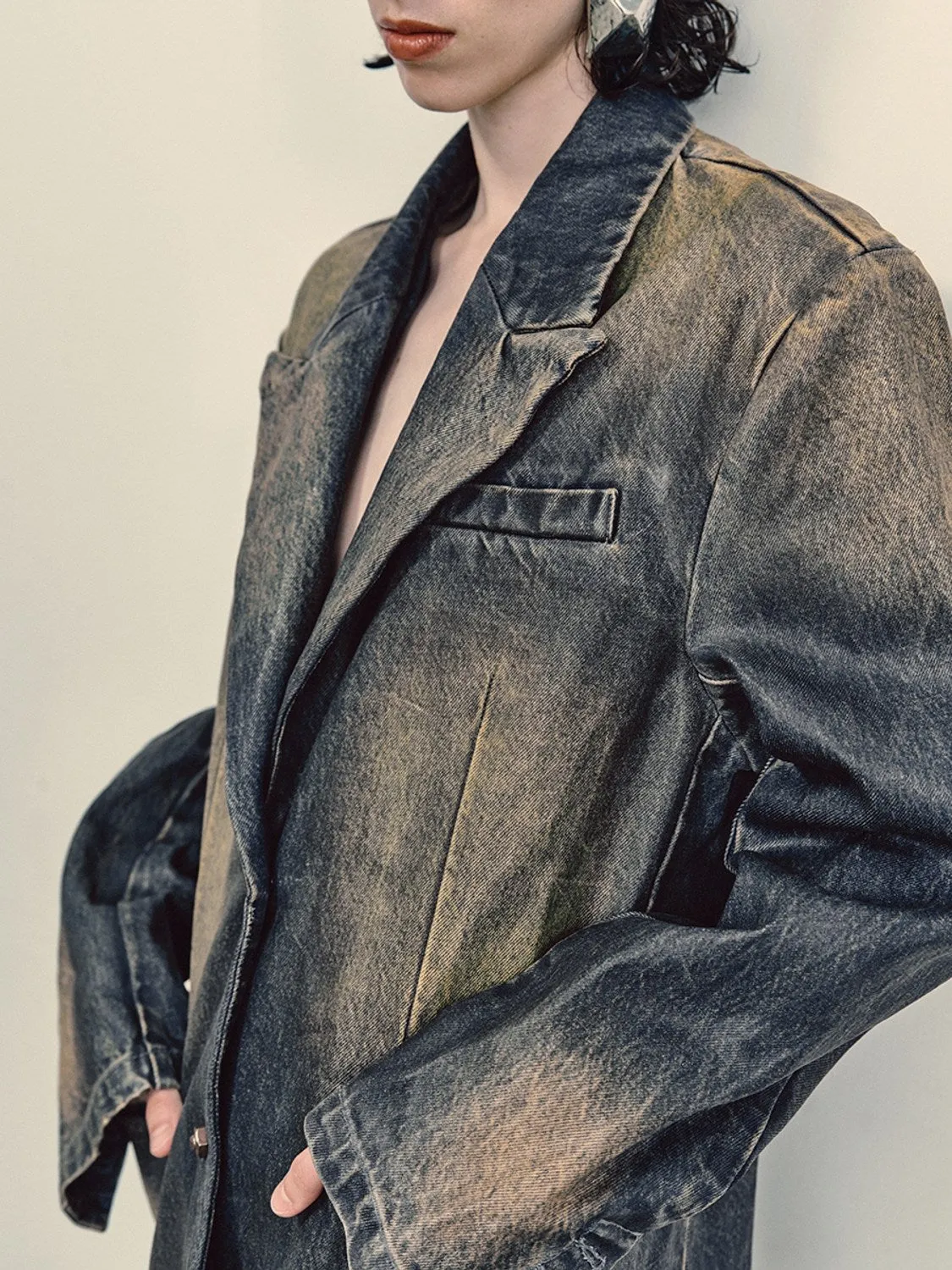 Distressed Loose Denim Jackets sold by Urban Revivo product image thumbnail 2