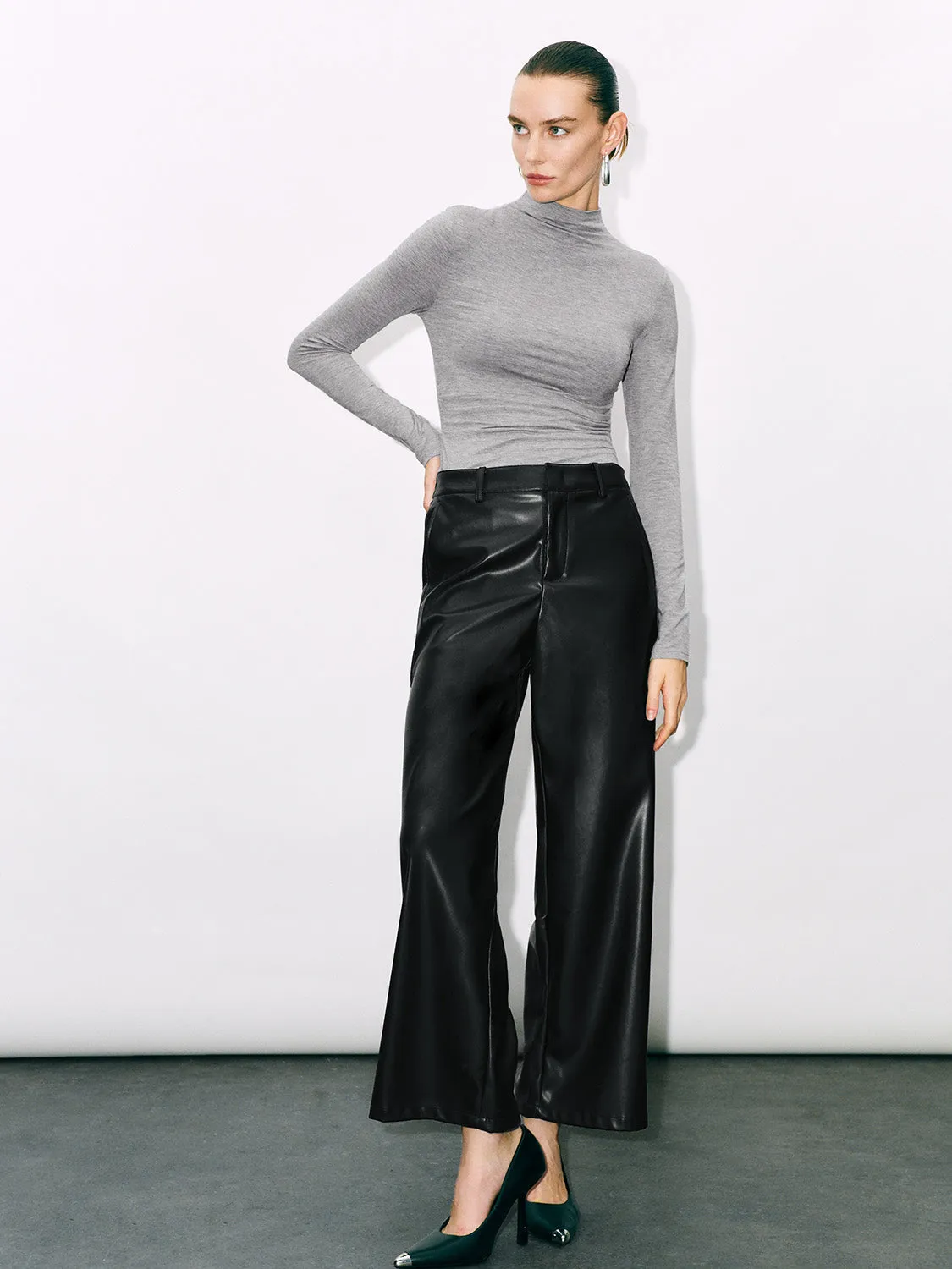 Skinny T-Shirts sold by Urban Revivo product image thumbnail 4