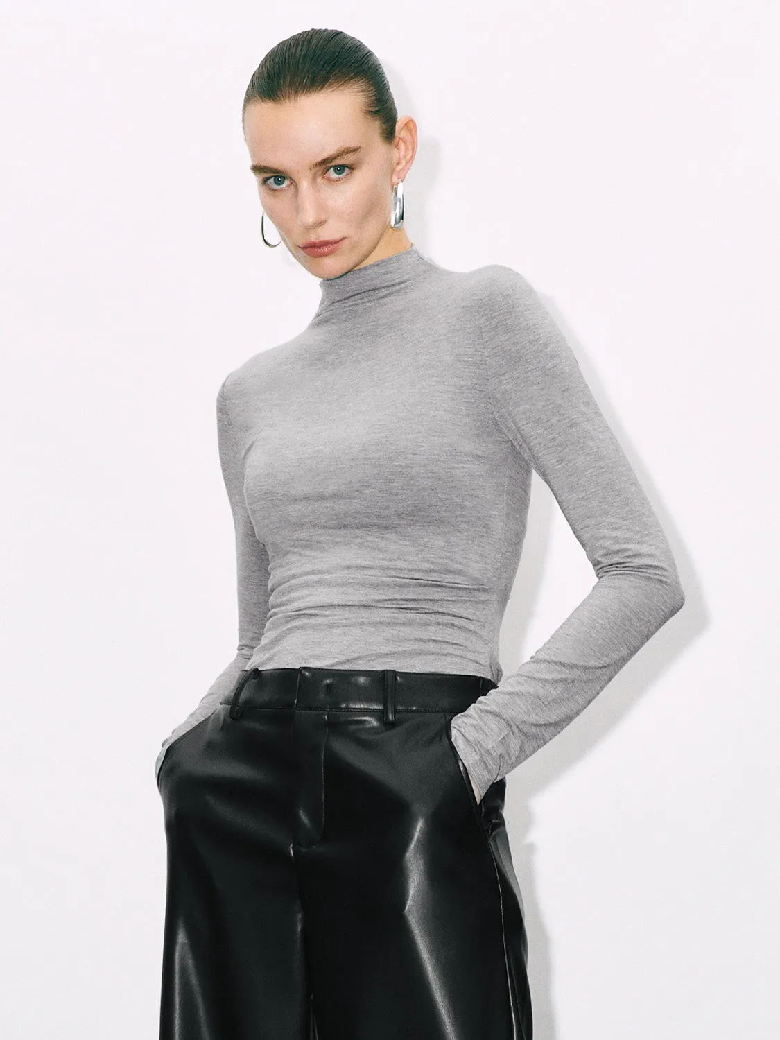 Skinny T-Shirts sold by Urban Revivo