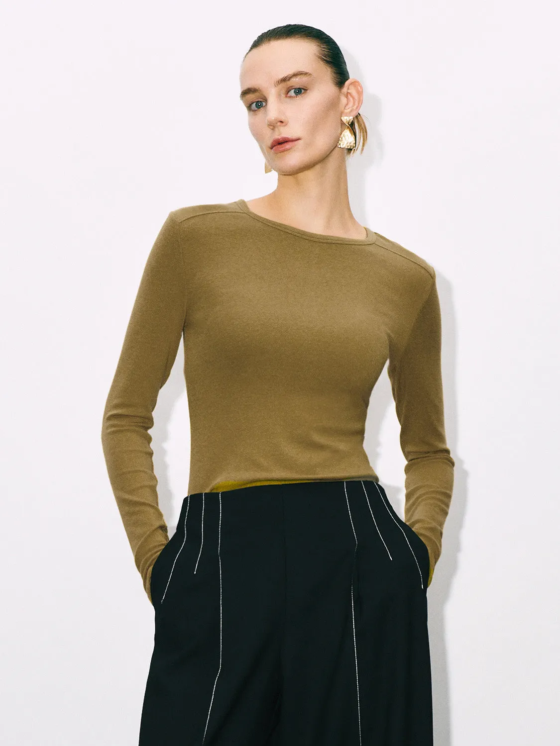 Skinny T-Shirts sold by Urban Revivo