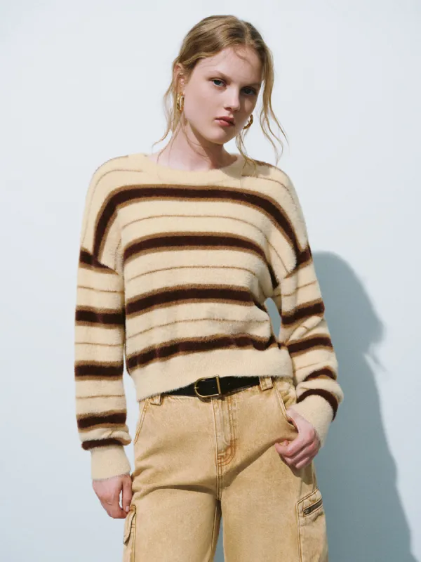 Striped Crew Neck Knitted T-Shirt made by Urban Revivo