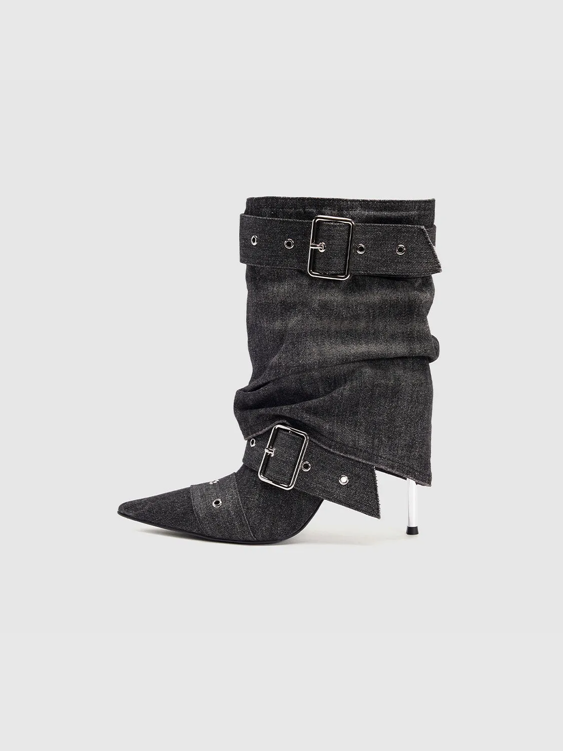 Boots sold by Urban Revivo product image thumbnail 2