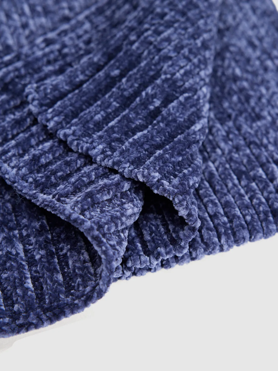 Long Scarf sold by Urban Revivo product image thumbnail 4