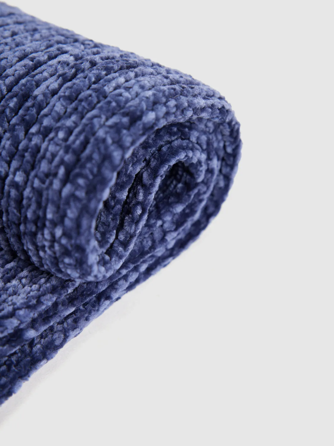 Long Scarf sold by Urban Revivo product image thumbnail 5