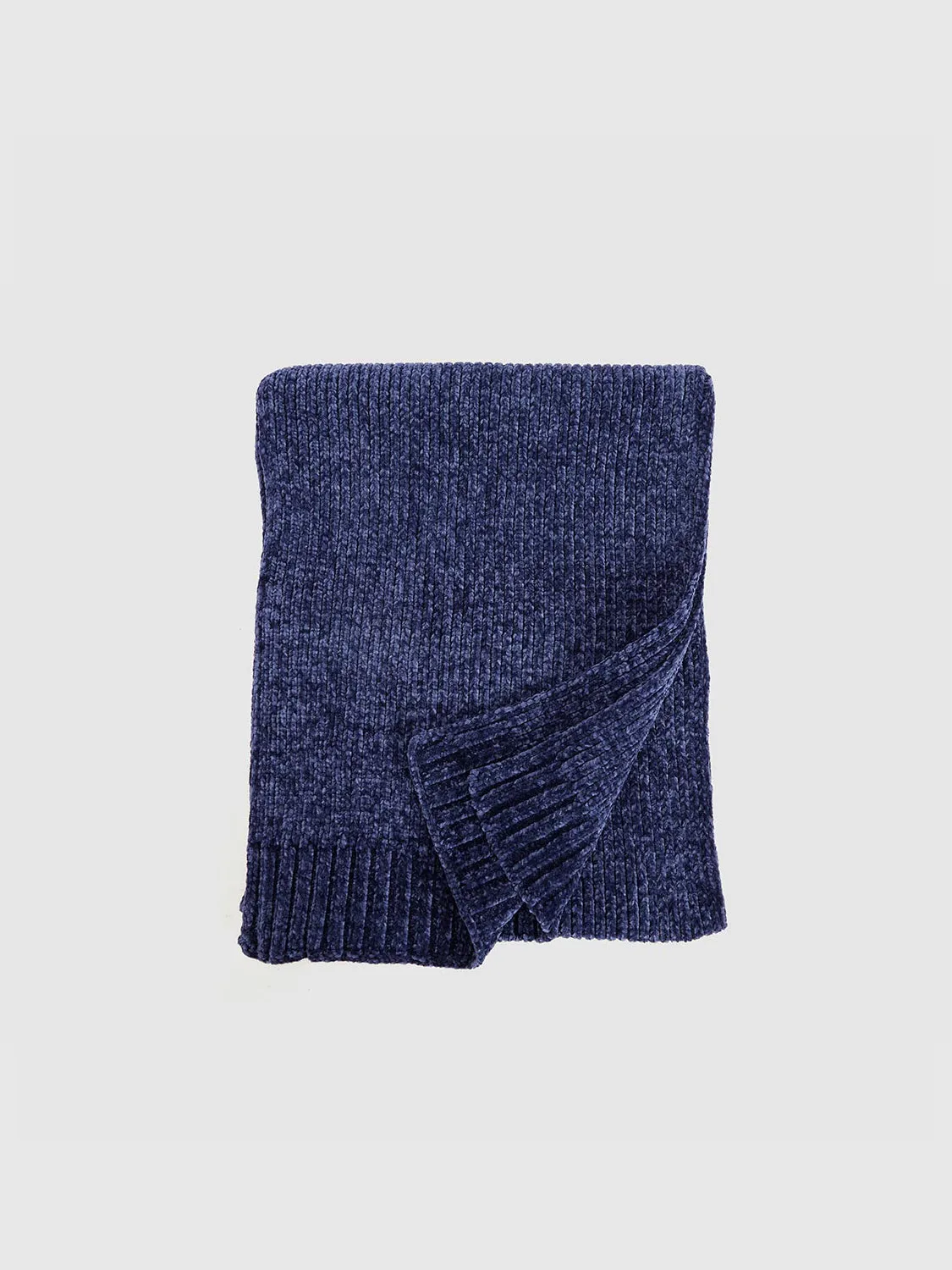 Long Scarf sold by Urban Revivo product image thumbnail 3