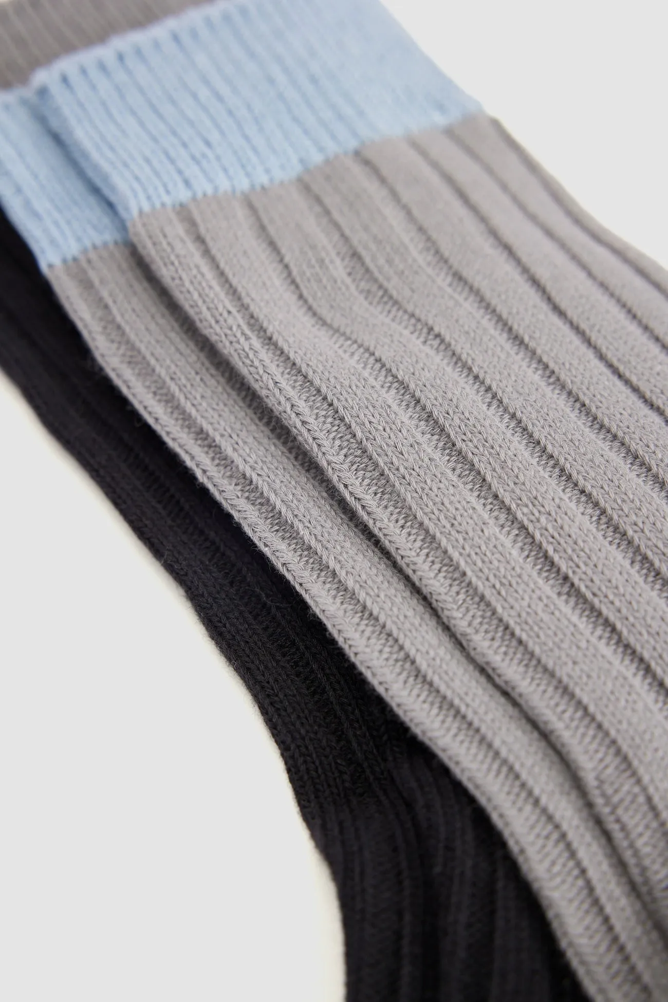 Mid-Length Socks Socks sold by Urban Revivo product image thumbnail 5