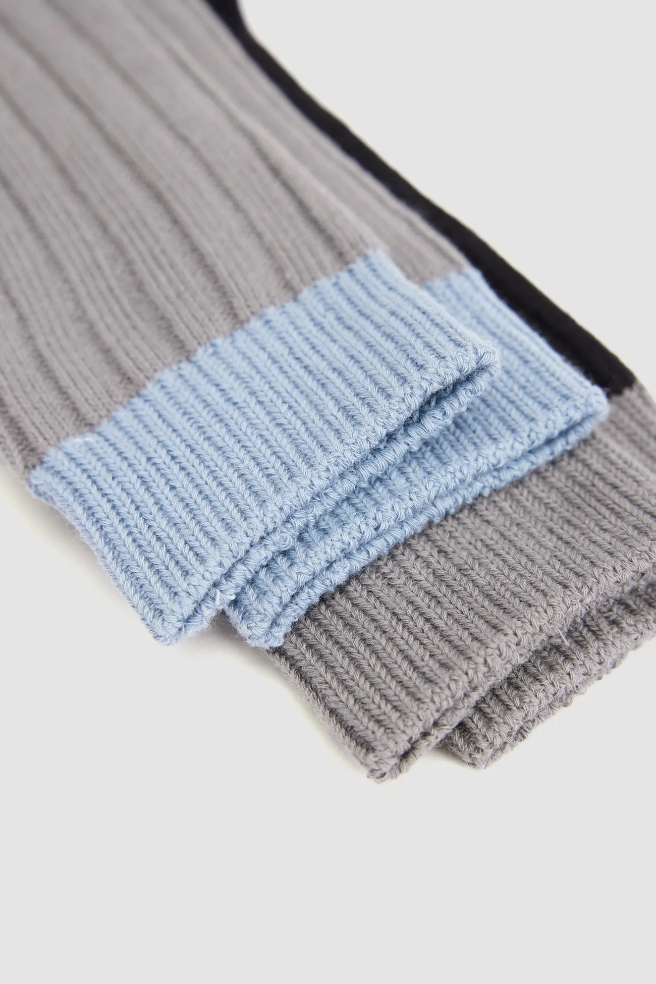 Mid-Length Socks Socks sold by Urban Revivo product image thumbnail 4