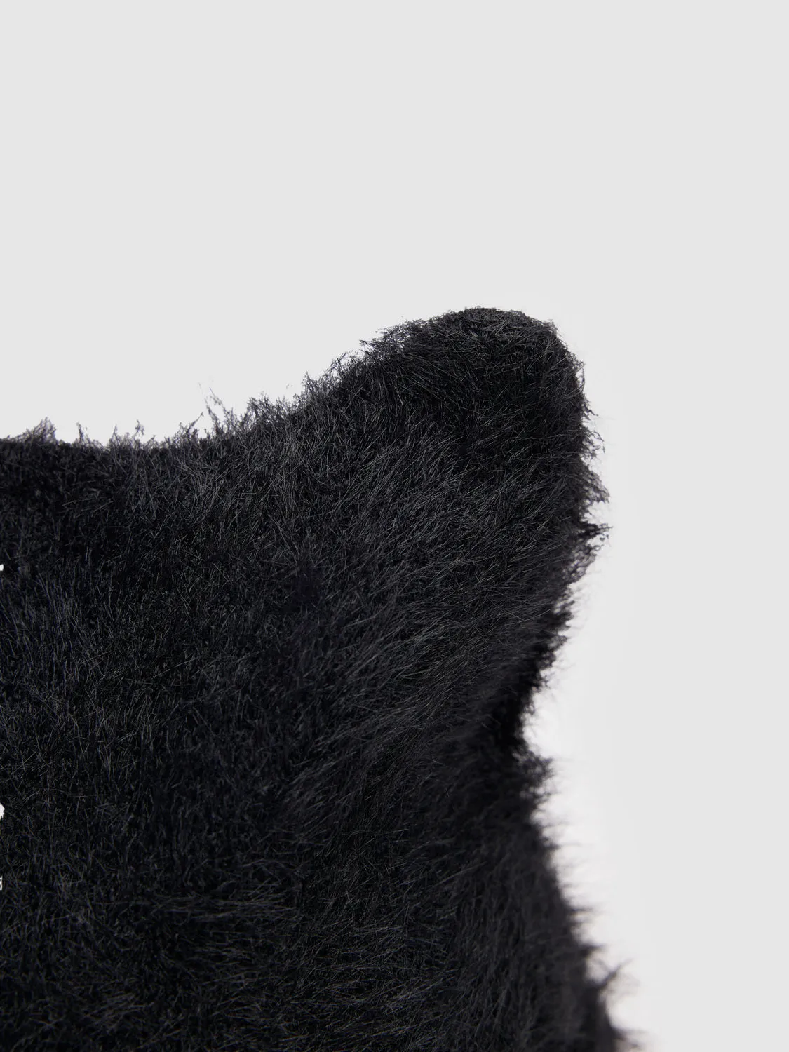 Beanie sold by Urban Revivo product image thumbnail 5