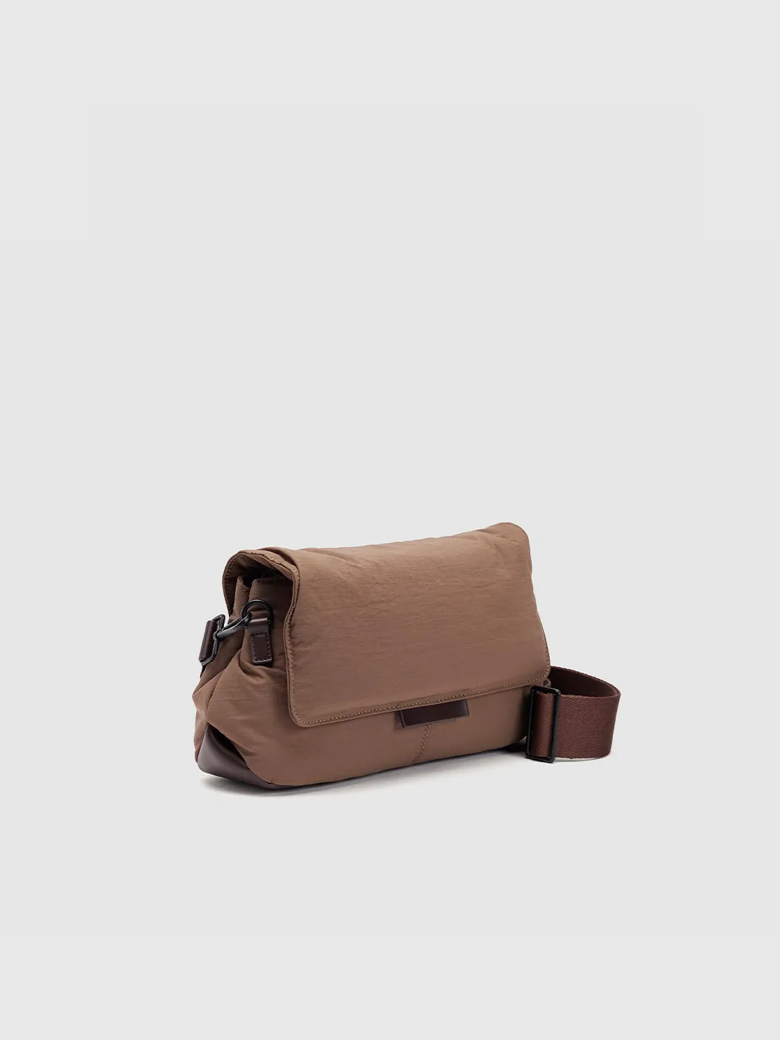 Crossbody Bag sold by Urban Revivo product image thumbnail 2