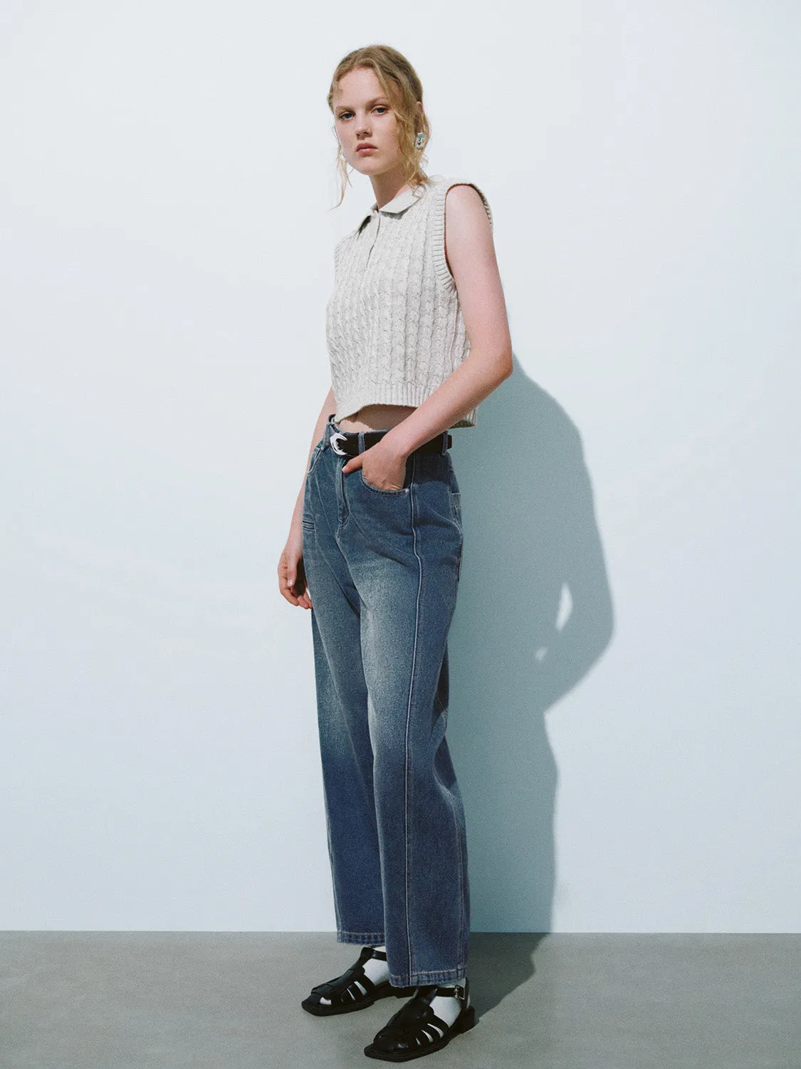 V-Neck Knitted Vest sold by Urban Revivo product image thumbnail 4