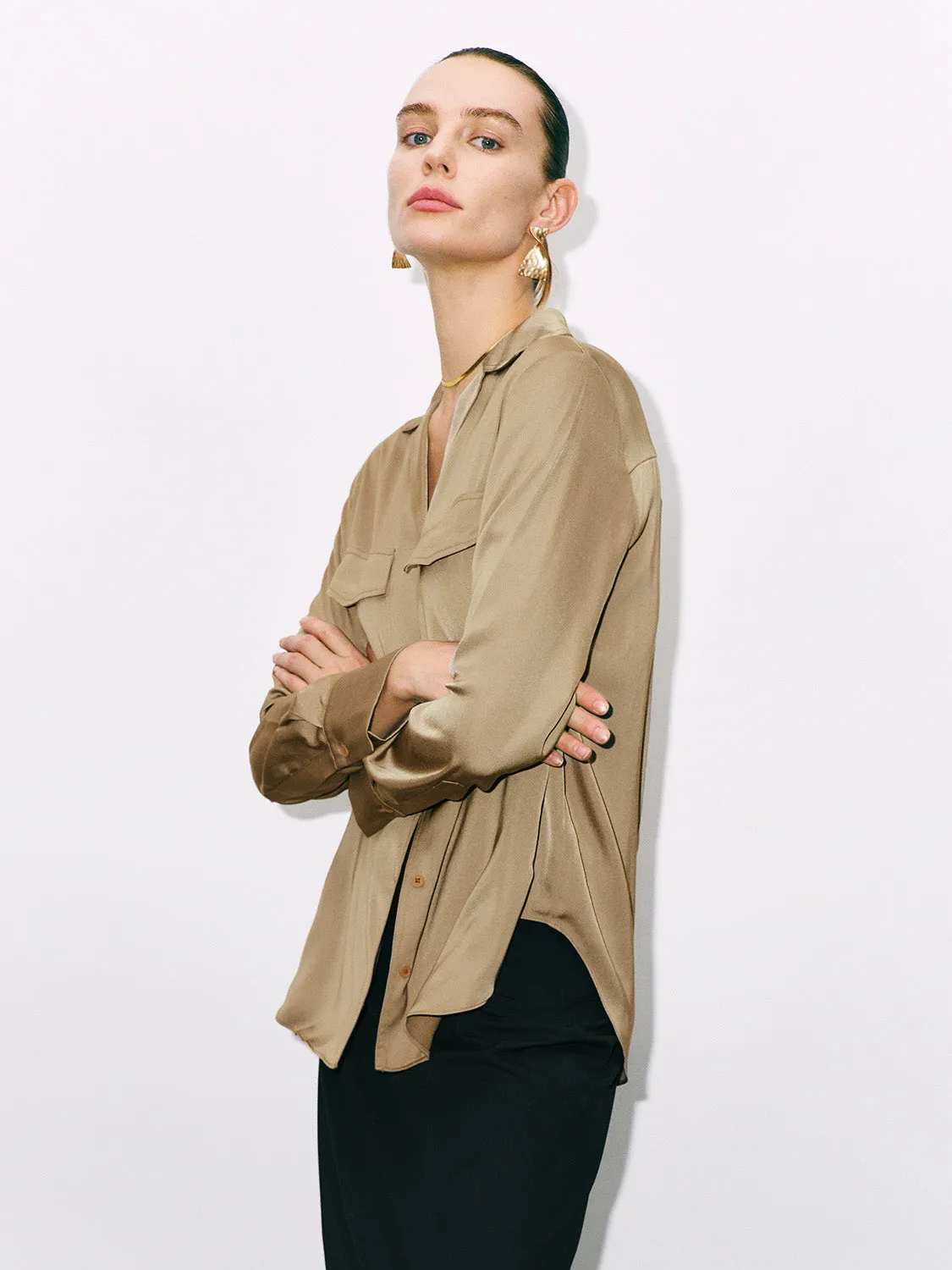 Button Up Loose Shirt sold by Urban Revivo product image thumbnail 2