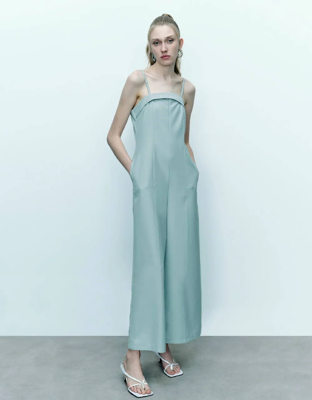 Loose Wide-Leg Pants sold by Urban Revivo