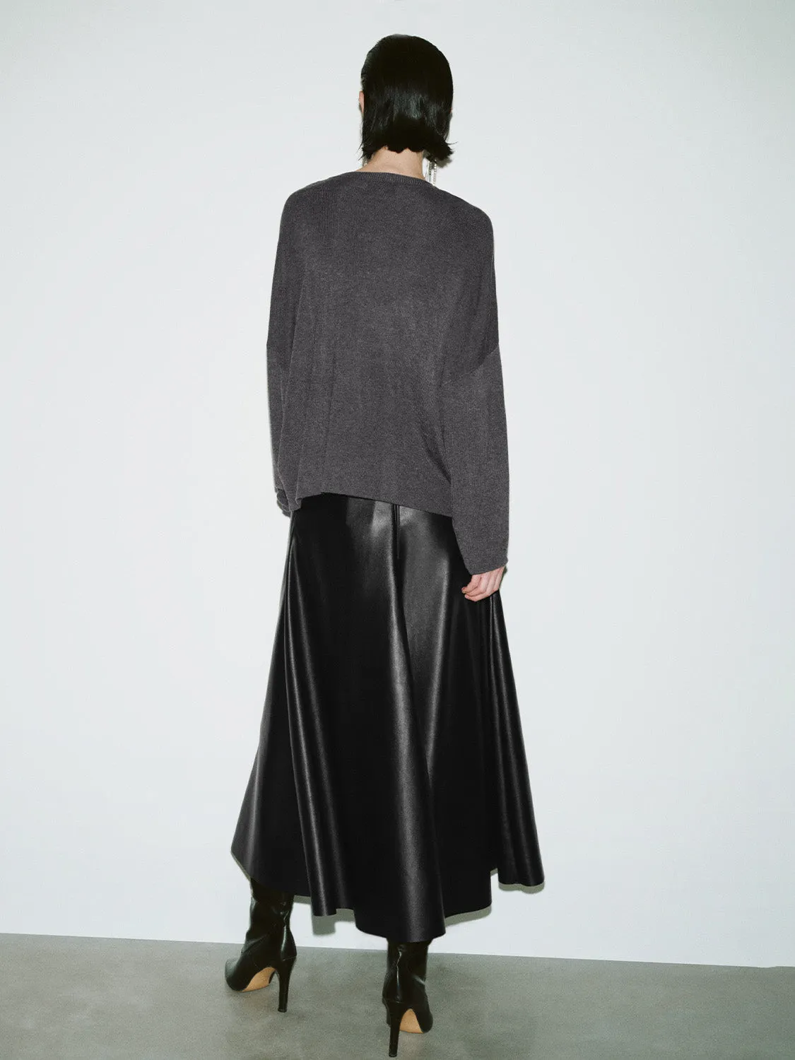 Crew Neck Loose Knitted T-Shirts sold by Urban Revivo product image thumbnail 3