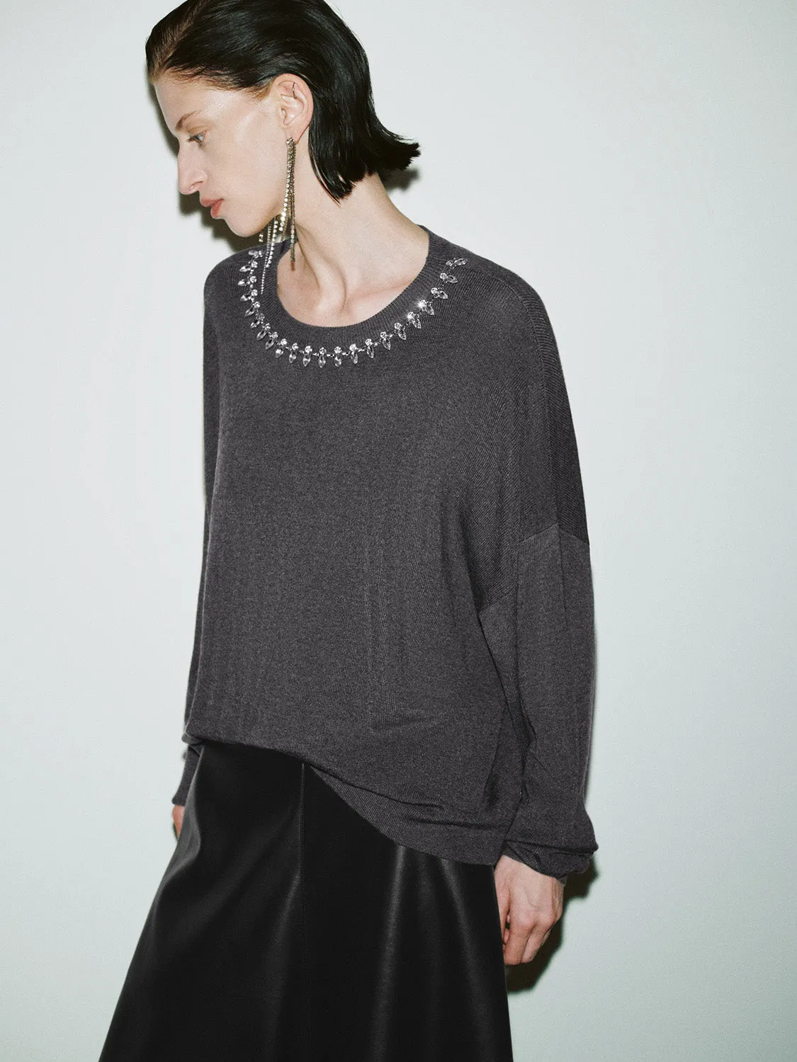 Crew Neck Loose Knitted T-Shirts sold by Urban Revivo product image thumbnail 2