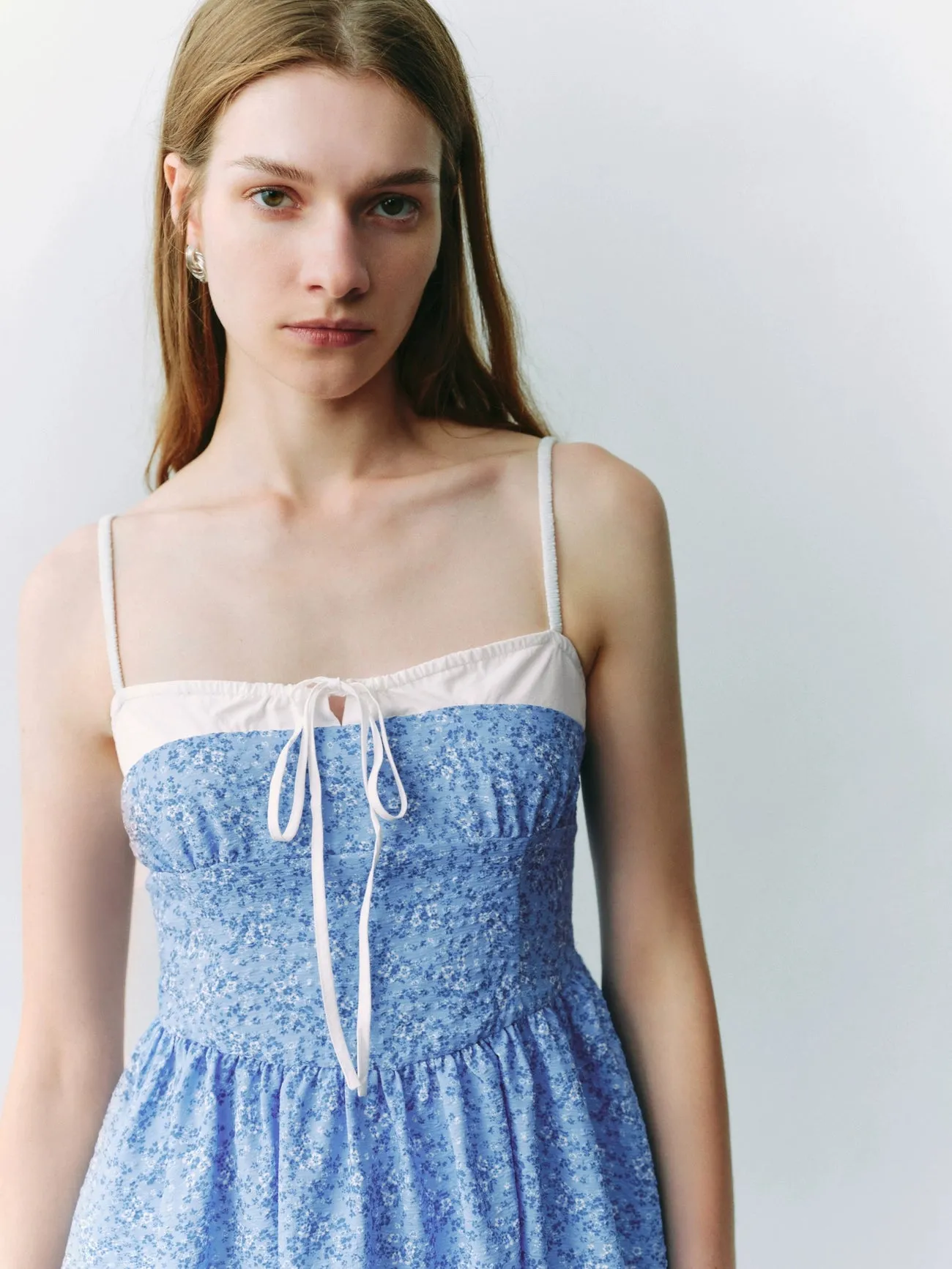 Two Toned Mini A-Line Cami Dress sold by Urban Revivo product image thumbnail 4