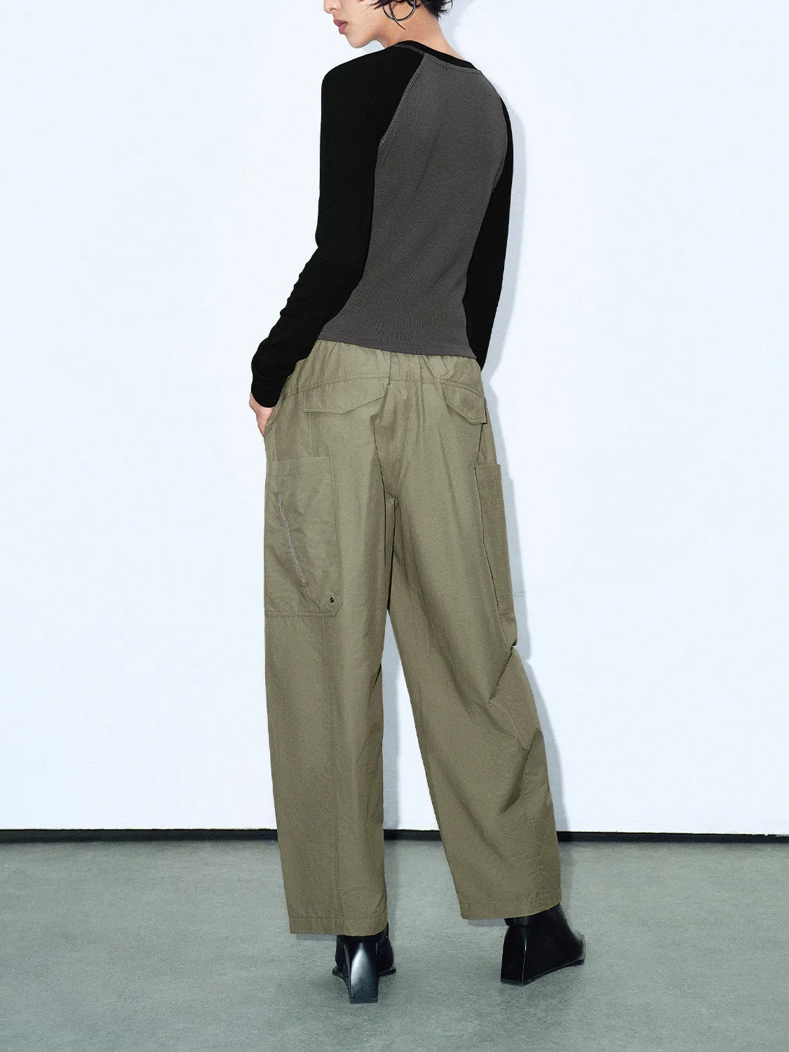 Loose Barrel Pants sold by Urban Revivo product image thumbnail 4