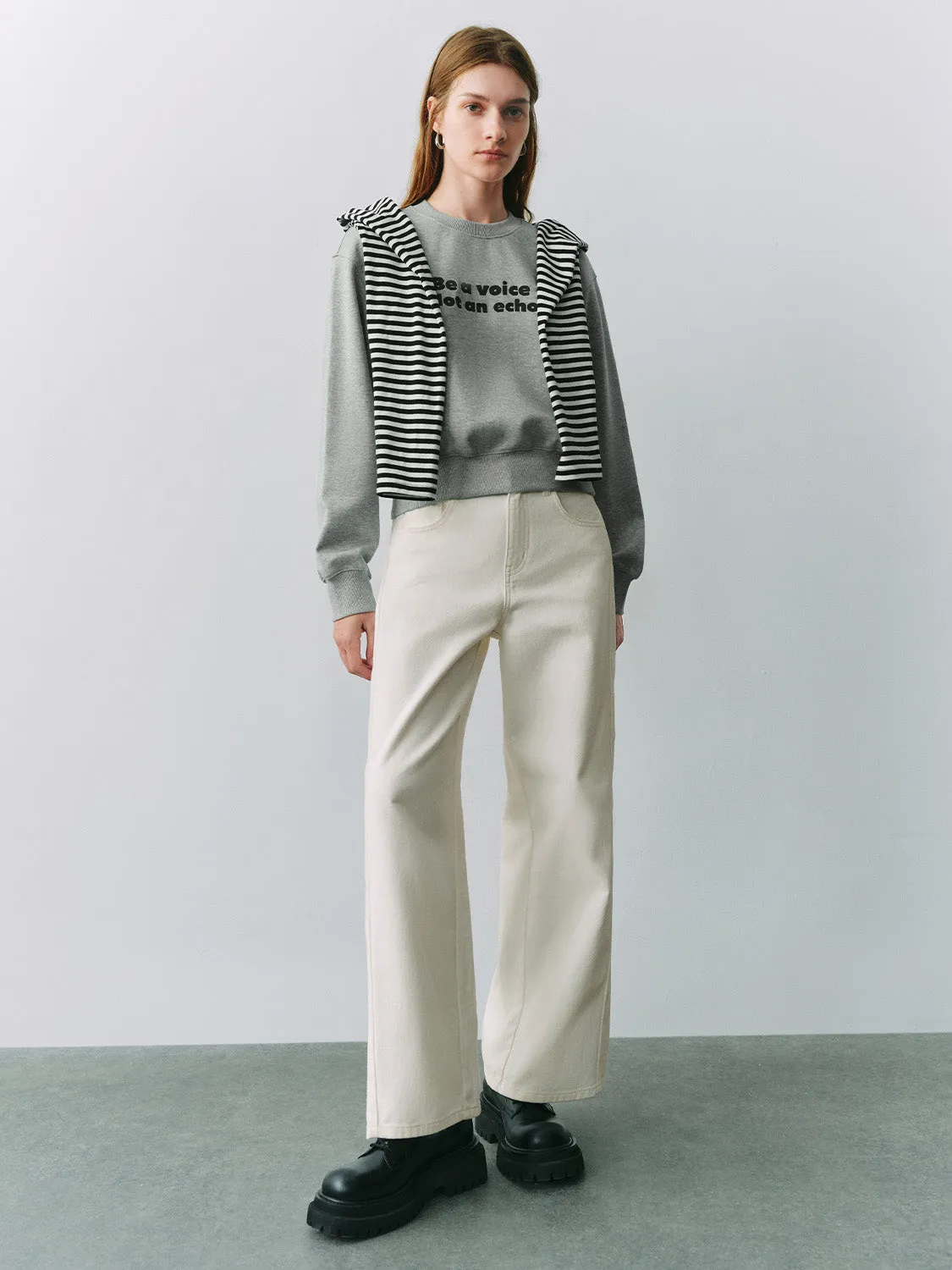 Loose Sweatshirts sold by Urban Revivo product image thumbnail 4