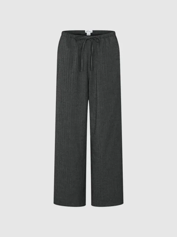 Wide-Leg Pants sold by Urban Revivo