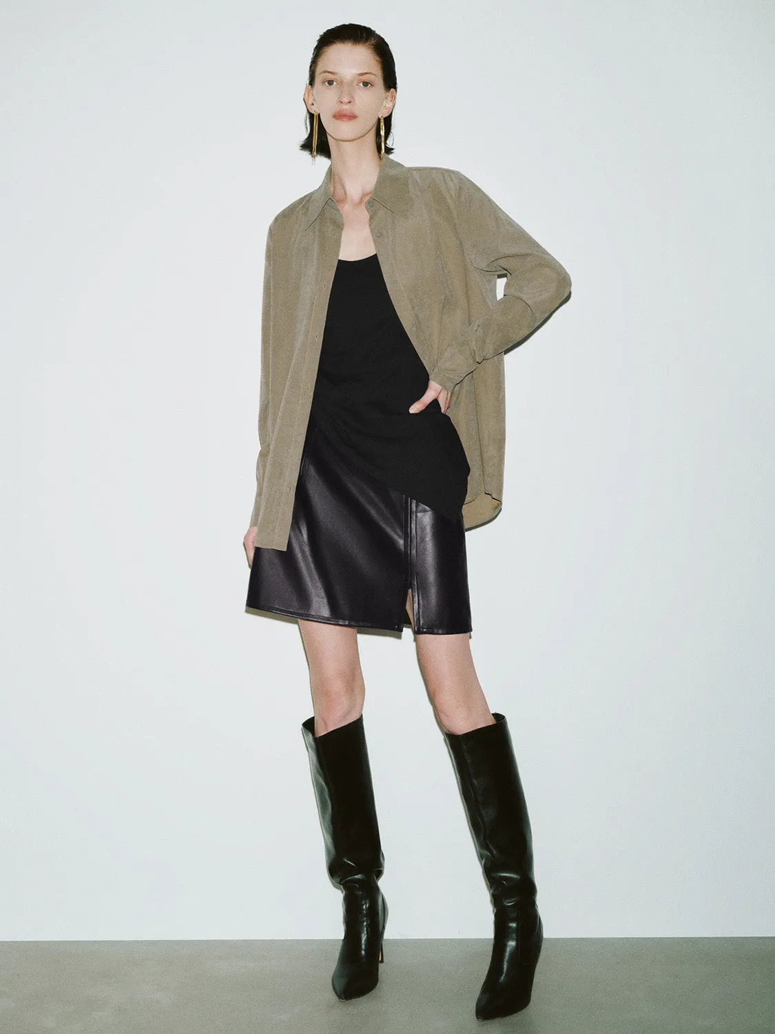 Button Up Loose Shirt sold by Urban Revivo product image thumbnail 4